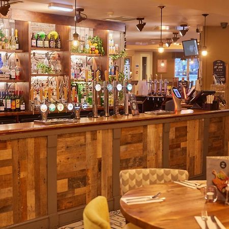 The Caledonian Hotel Leven  ภายนอก รูปภาพ