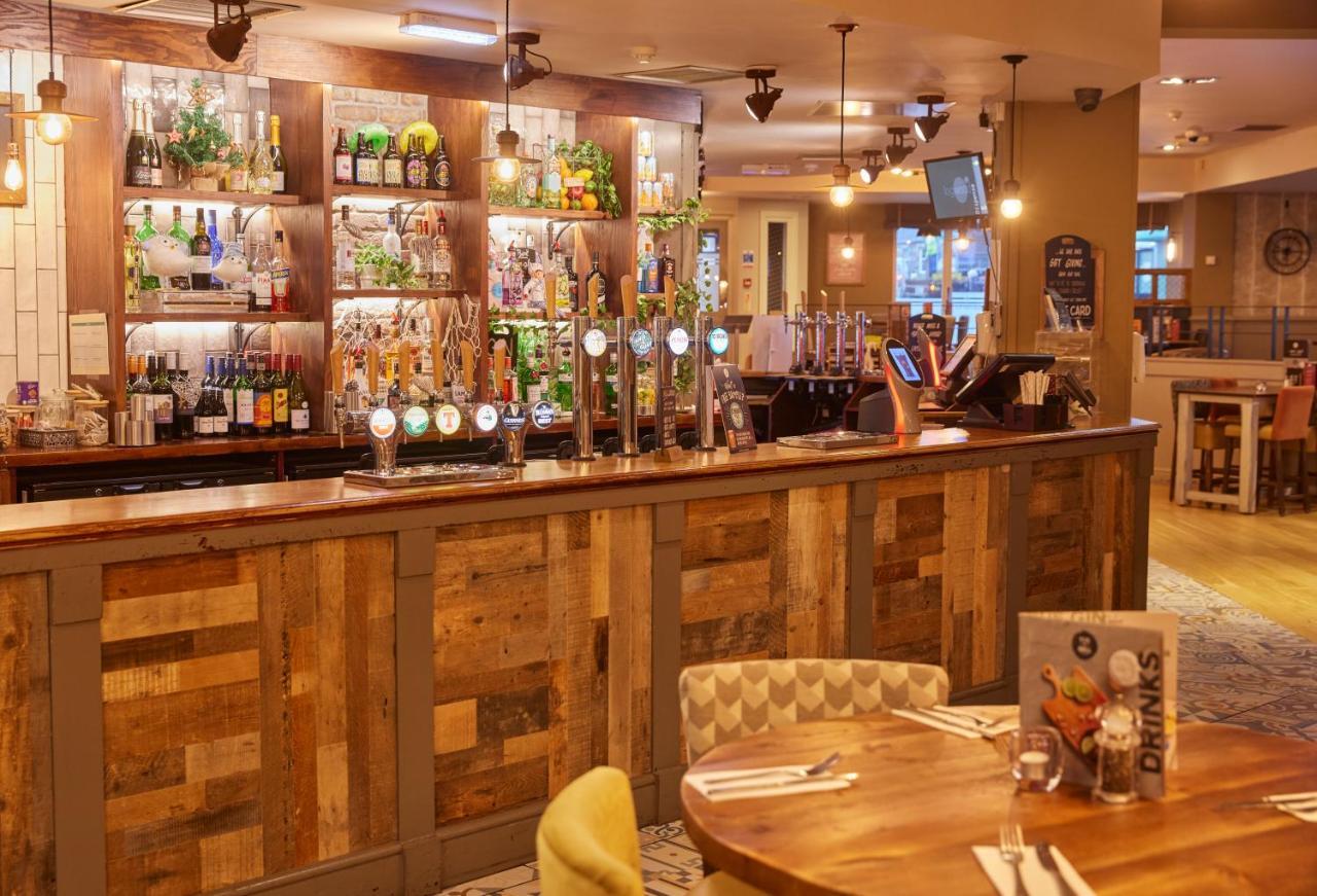 The Caledonian Hotel Leven  ภายนอก รูปภาพ