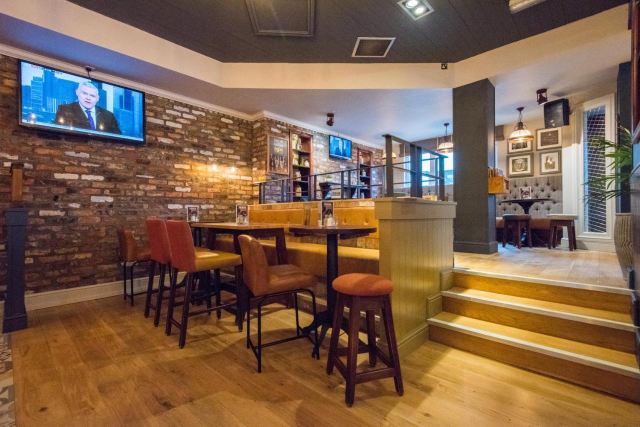 The Caledonian Hotel Leven  ภายนอก รูปภาพ