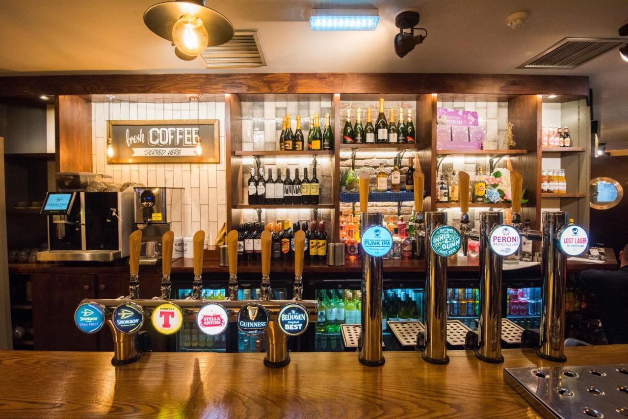 The Caledonian Hotel Leven  ภายนอก รูปภาพ