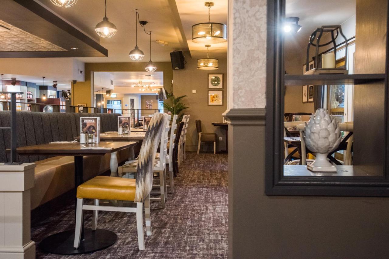 The Caledonian Hotel Leven  ภายนอก รูปภาพ